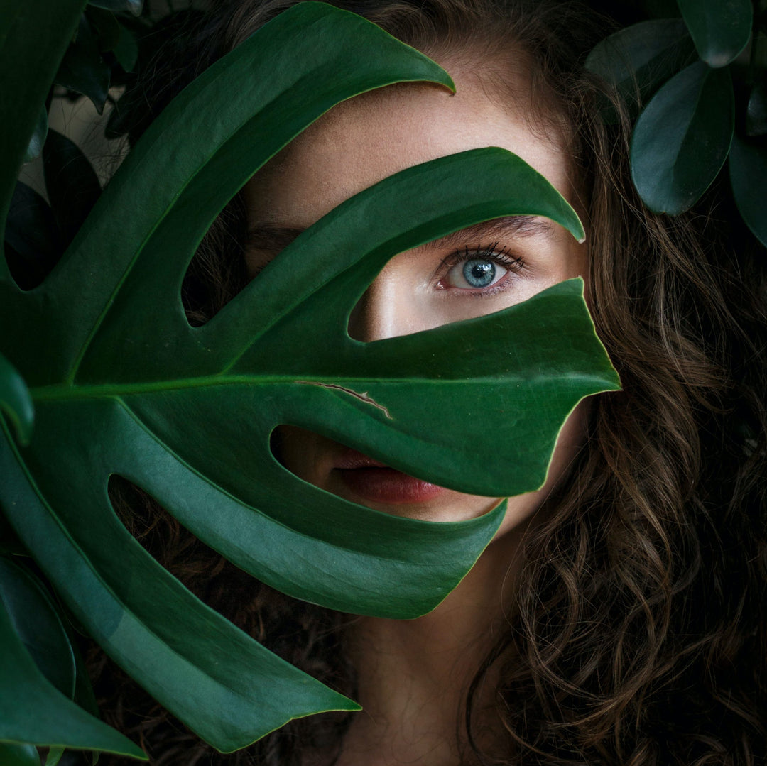 AE-SC - MEZMER-EYEZ REVITALIZING PROBIOTIC EYE SERUM