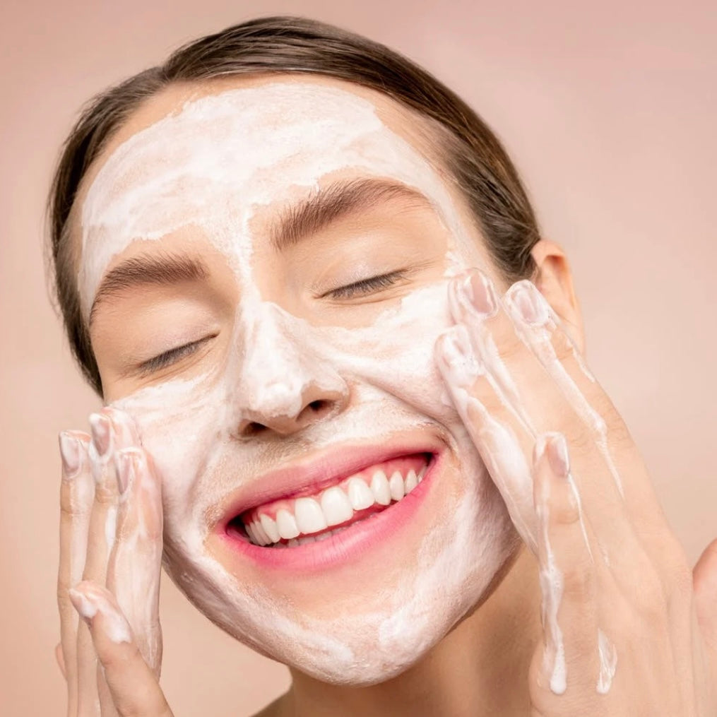AE-SC - CAFÉ ALPHA-BETA GLOW CLEANSER