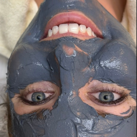 AE-SC - BAMBOO CHARCOAL PORE REFINING MASQUE